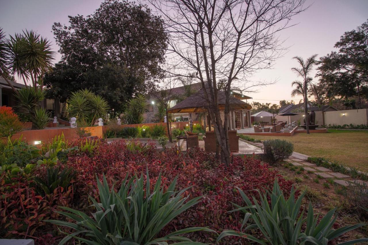 The Afropolitan Villa Johannesburg Exterior photo