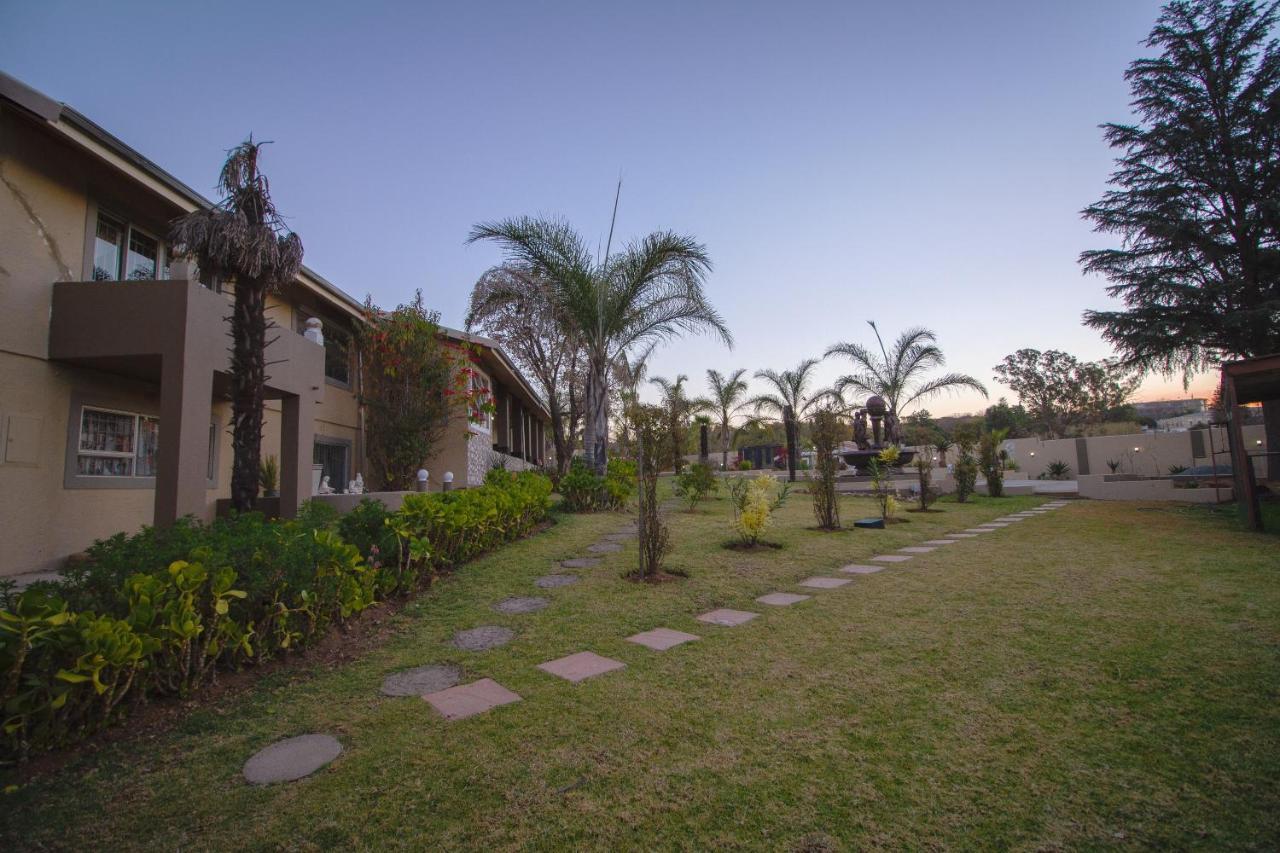 The Afropolitan Villa Johannesburg Exterior photo